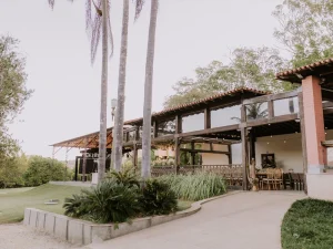 Espaço arborizado para casamento ao ar livre em Belo Horizonte