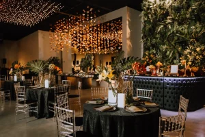 Buffet ao ar livre em casamento elegante em BH
