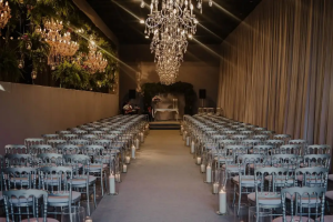 Casamento em espaço moderno e luxuoso em BH