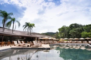 Piscina no Clara Arte