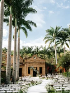 Ensaio fotográfico pré-wedding na Fazenda Quinzeiro com paisagens naturais de MG