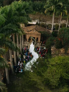 Casamento romântico e intimista na Fazenda Quinzeiro em Moeda Minas Gerais